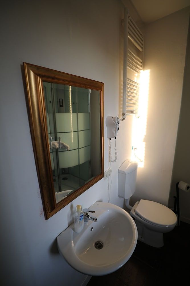 Lovely Apartment In Venice Superior Double or Twin Room, Balcony 7