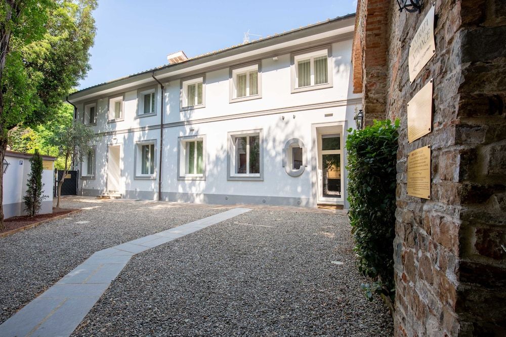 undefined Villa Tortorelli 2