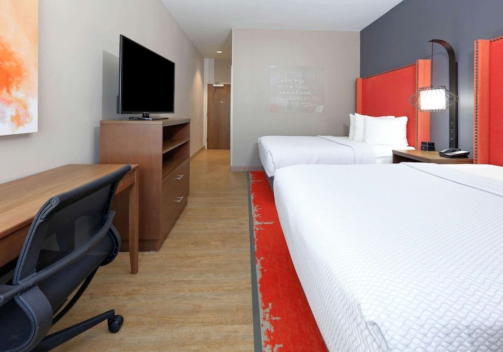 Room, 2 Queen Beds, Non Smoking