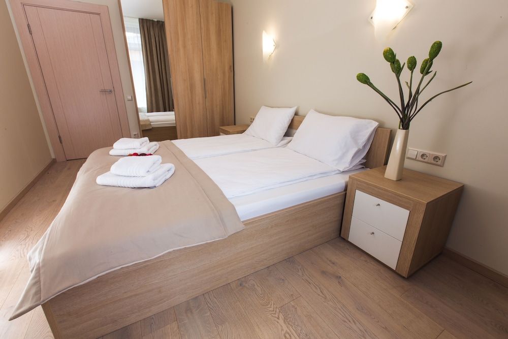 Apartment, 2 Bedrooms, Balcony