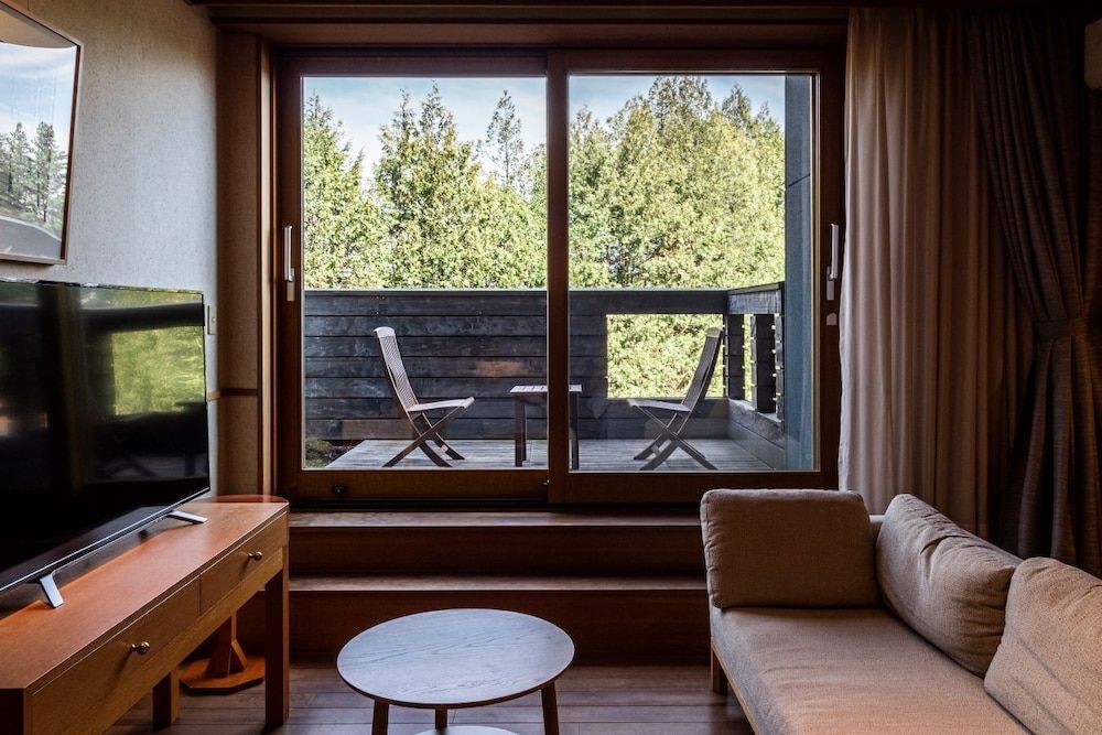 Twin Room with with private Japanese cypress bath
