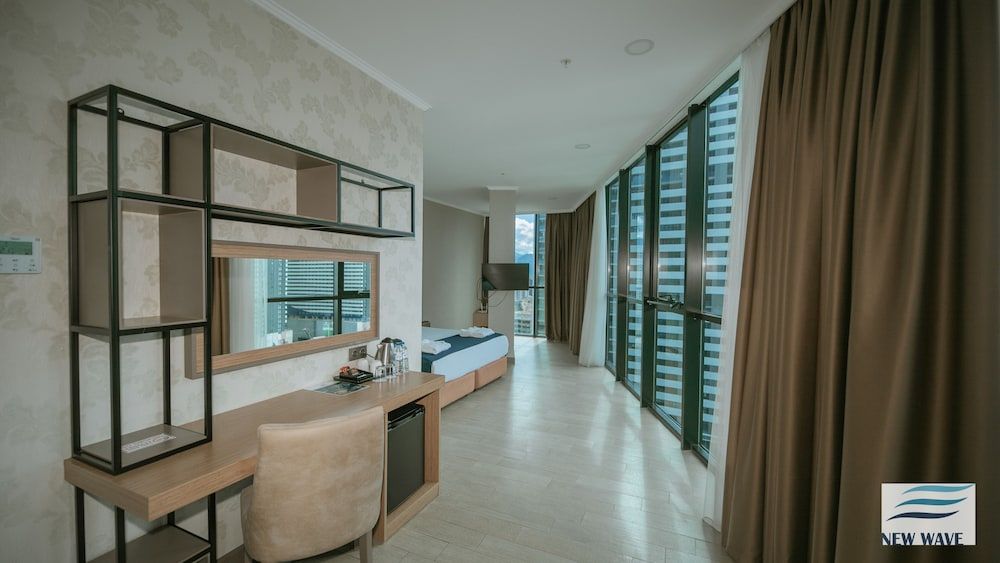 undefined New Wave Hotel 8