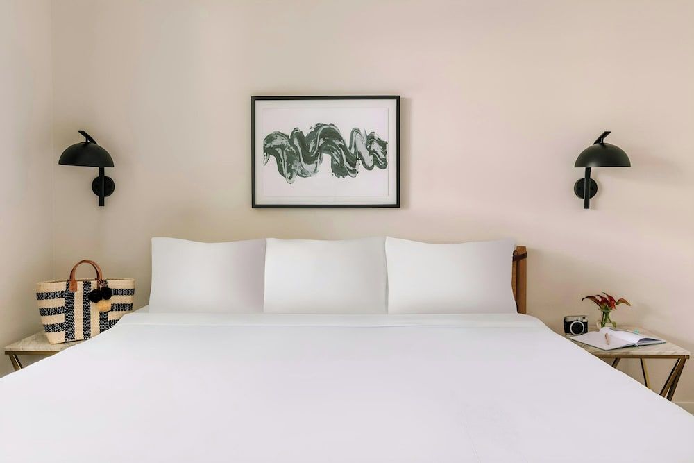 Sonder by Marriott Bonvoy Vista Cay Apartments Apartment, 3 Bedrooms, Balcony 7