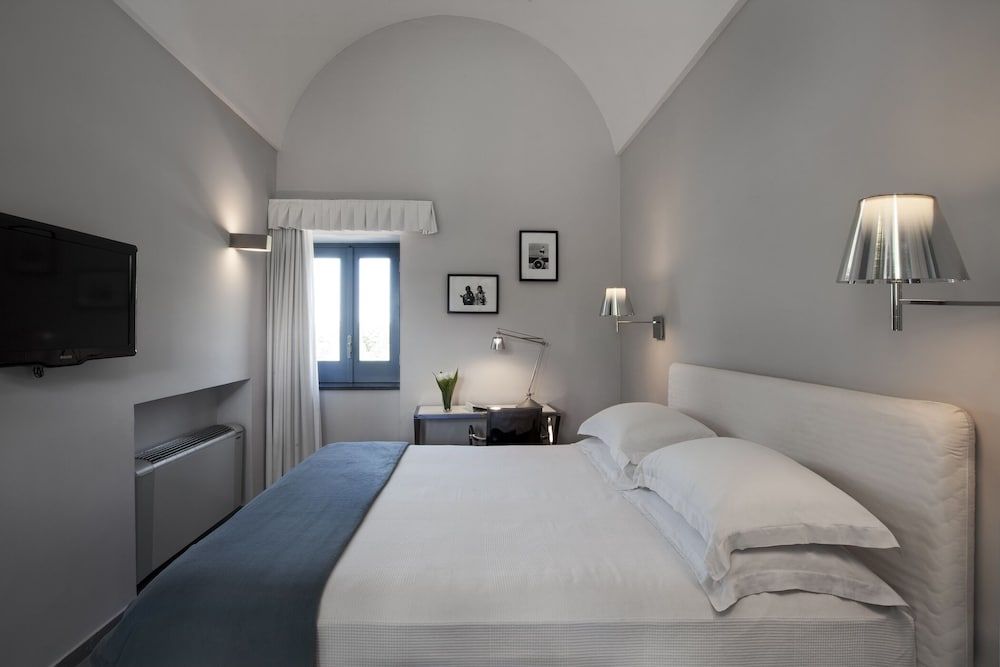 Deluxe Double or Twin Room, 1 King Bed, Garden View, Tower