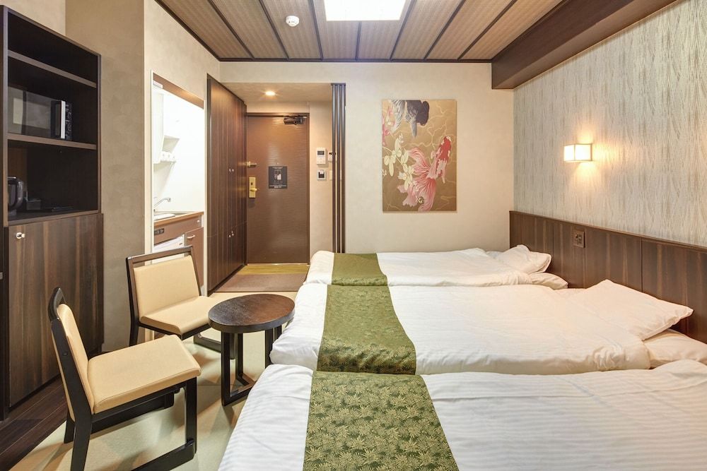 Hotel Amaterrace Nippombashi-higashi Triple Room (Rikyu) 13