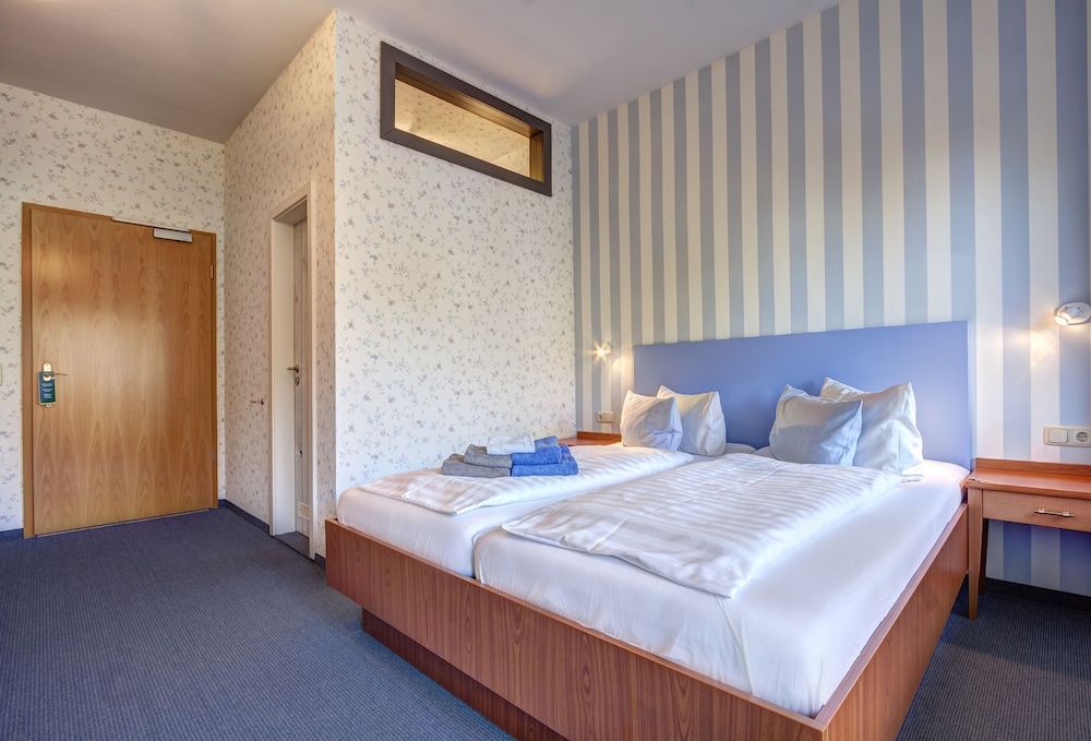Comfort Double Room (DZ mit Meerblick und Balkon 2)