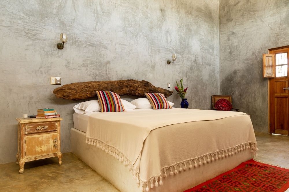 Suite with Garden view