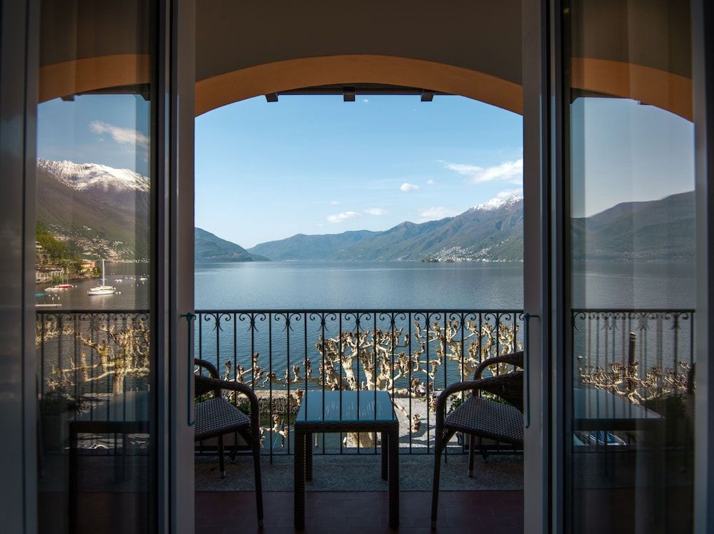Albergo Carcani Exclusive Double or Twin Room, 1 Bedroom, Balcony, Lake View 3