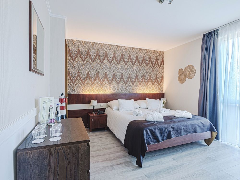 undefined Holiday Beach Budapest Wellness & Conference Hotel 4