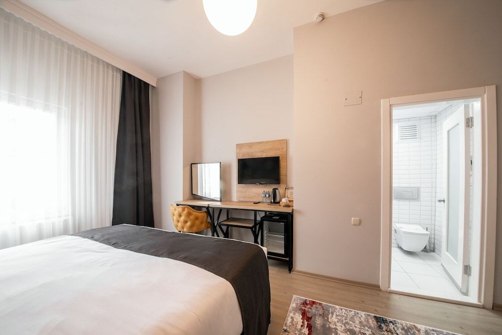 Adresin Hotel Superior Double Room, Corner 2