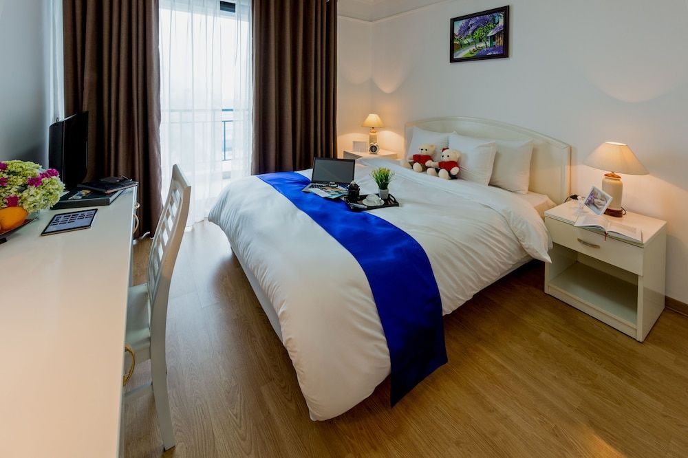 undefined Rose Garden Residence 7