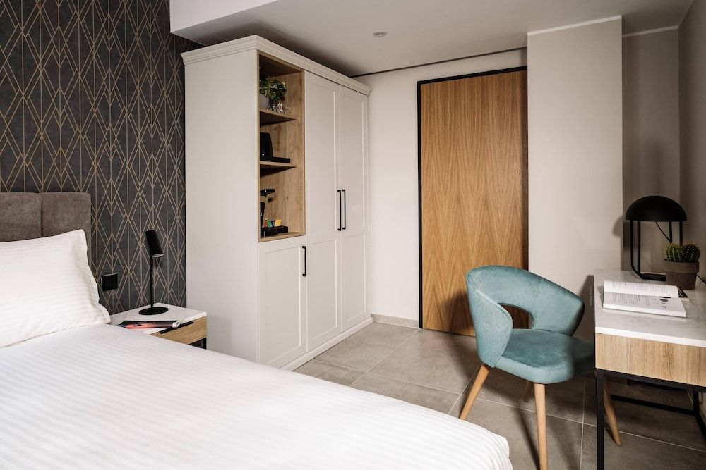 Amery House Standard Double or Twin Room 6