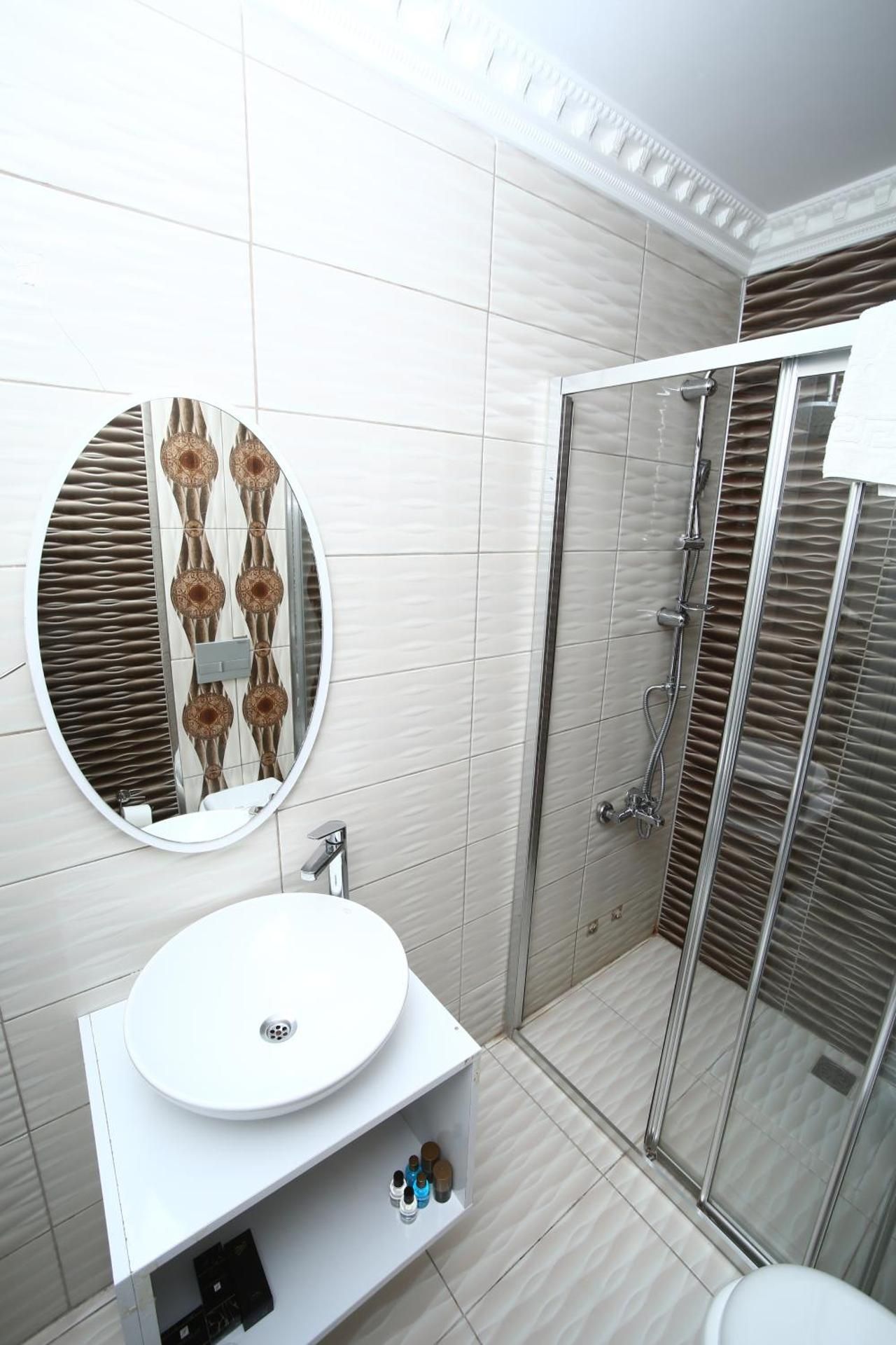 undefined Grand Silay Hotel 10