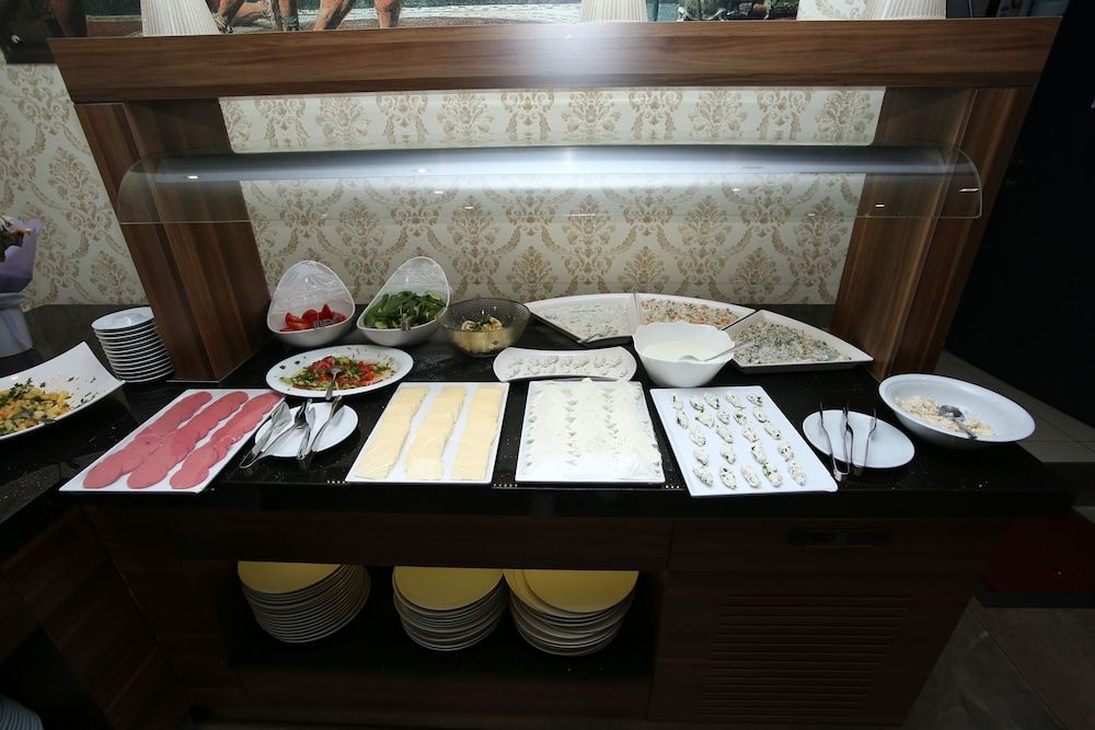 undefined Grand Silay Hotel 9