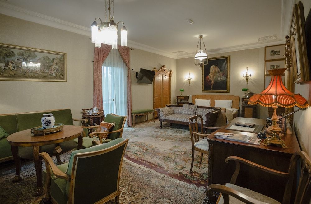 Vinotel Boutique Hotel