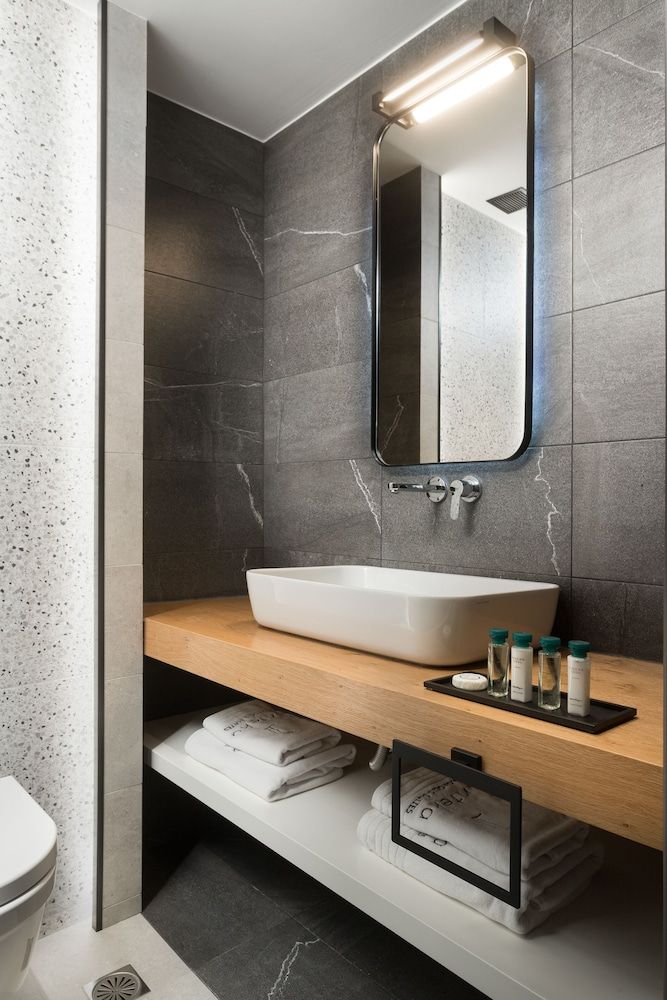 11 Enteka Acropolis Suites Deluxe Double or Twin Room, 1 Queen Bed 11