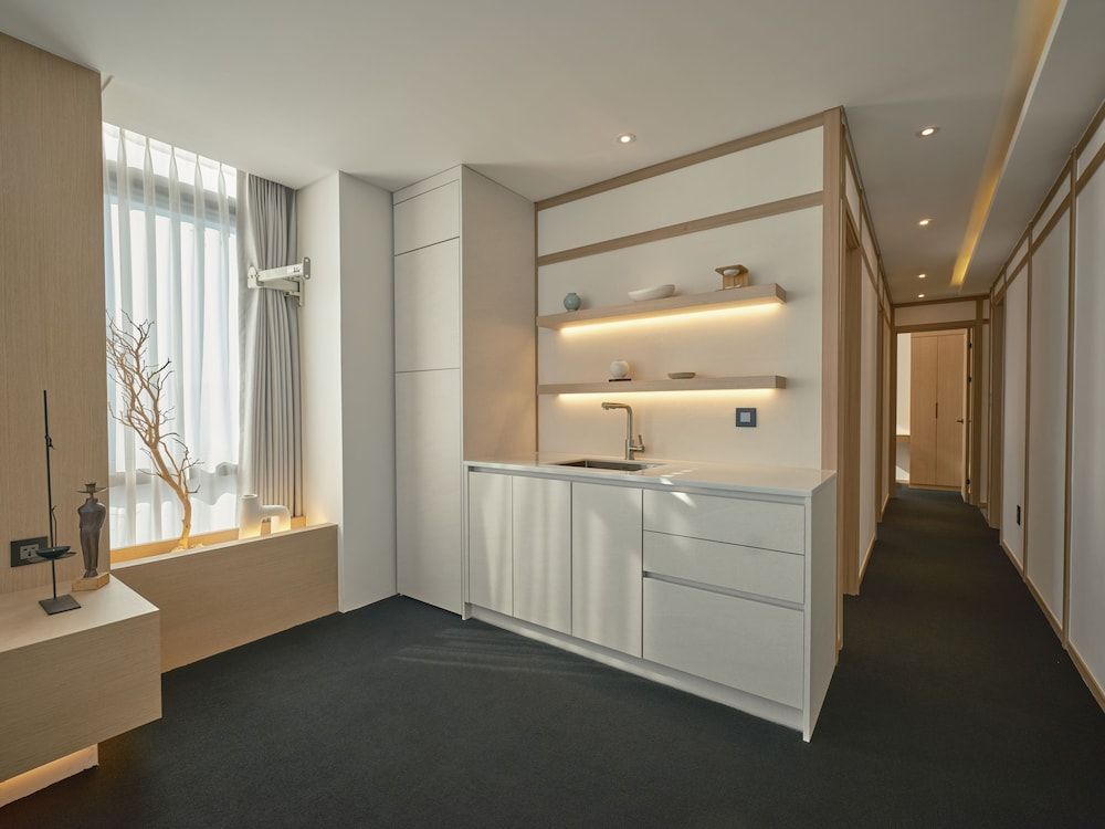 UH Suite The Seoul Family City Suite (Randomly Assigned) 15