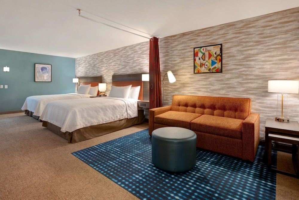 Studio, 2 Queen Beds, Accessible, Bathtub