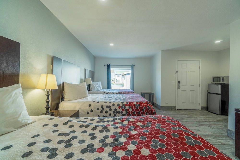 Pelican Inn by Belvilla Aransas Pass, TX Premium 3 Full Bed 3