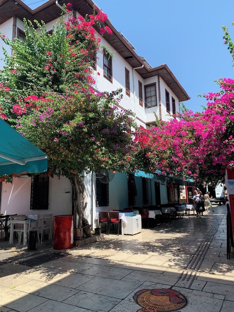 undefined Sabah Pansiyon 5