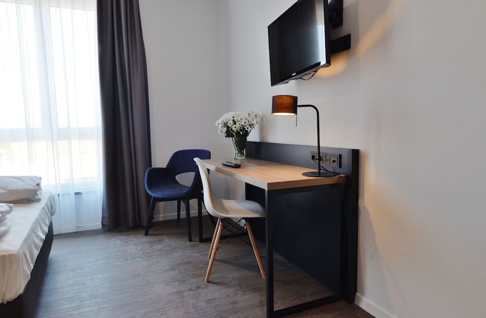 Hayta Hotel Stuttgart Airport Messe Double Room, 1 Queen Bed, Balcony 12