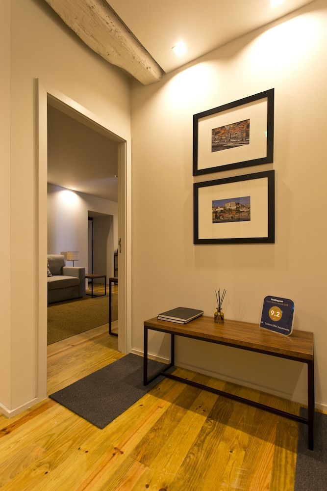undefined RVA Gustavo Eiffel Apartments