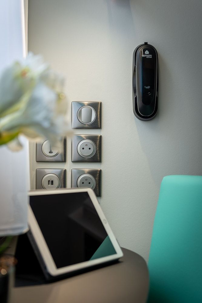 Hotel Zenith Caen Basic Double Room 8