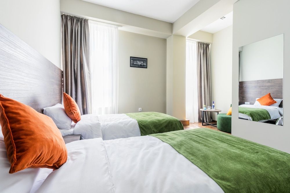 Boutique Hotel MOJO Standard Double or Twin Room, Courtyard View 2