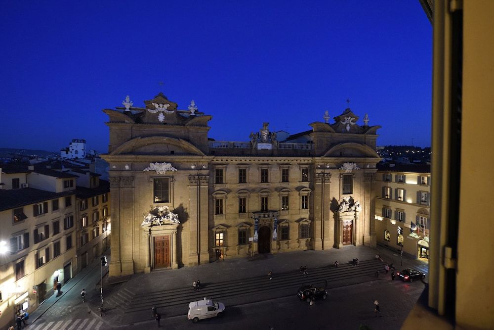 undefined San Firenze Suites & Spa 3