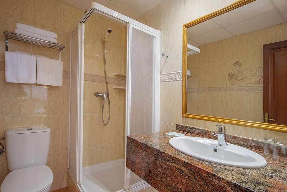 Superior Double Room, 3 Twin Beds, Balcony