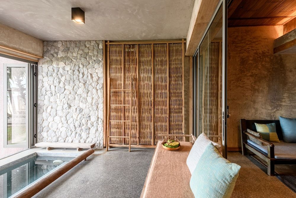 La A Natu Pranburi Beachfront Suites with Plunge Pool 4
