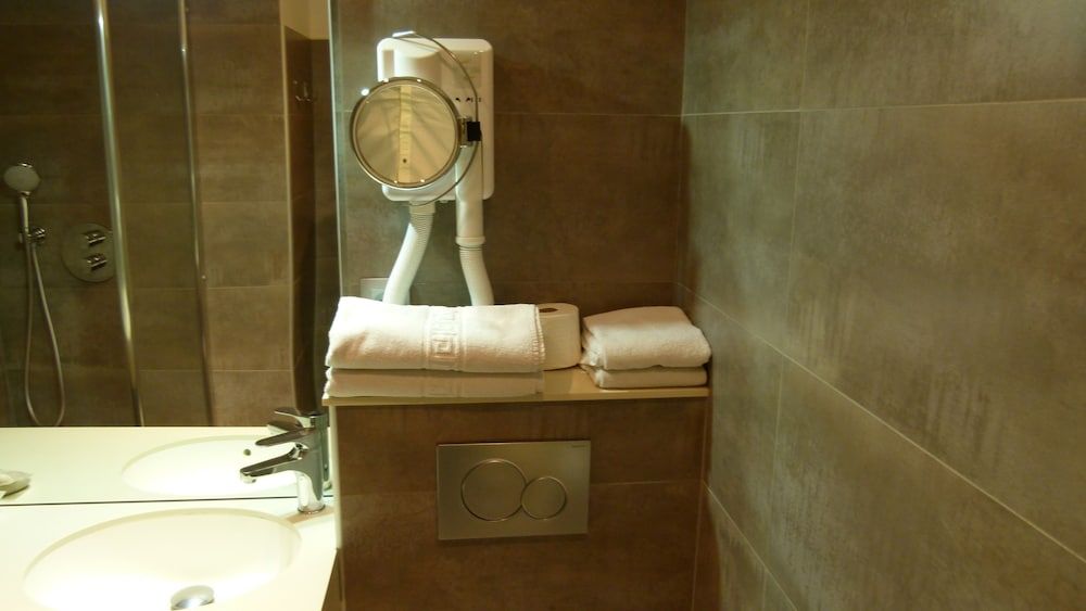 Hôtel de l'Orme, Akena, Evreux Standard Double Room 8