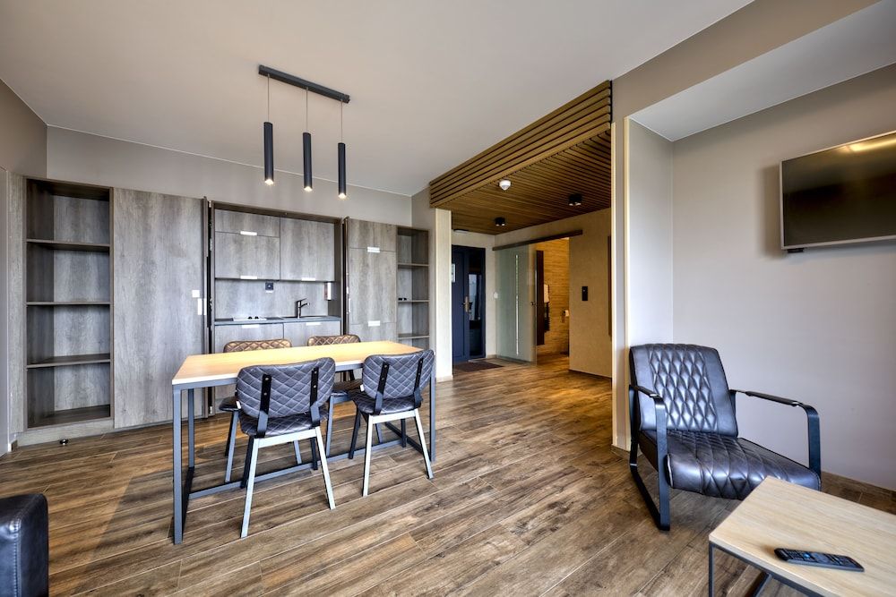 Golden Lakes Hotel Comfort Studio, Kitchenette, Garden View (with Sofabed) 9