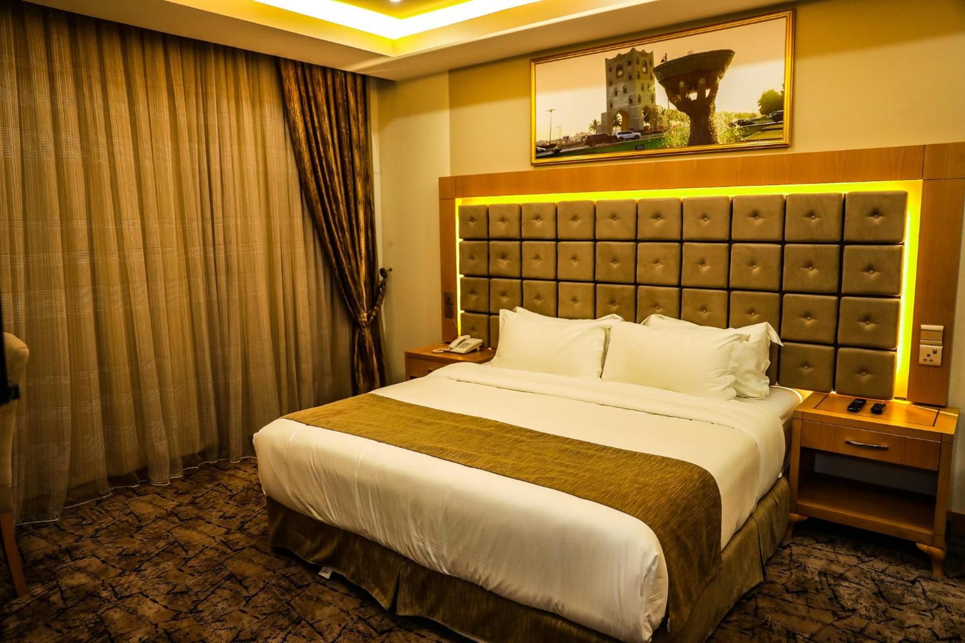 undefined Muscat Plaza Hotel 8
