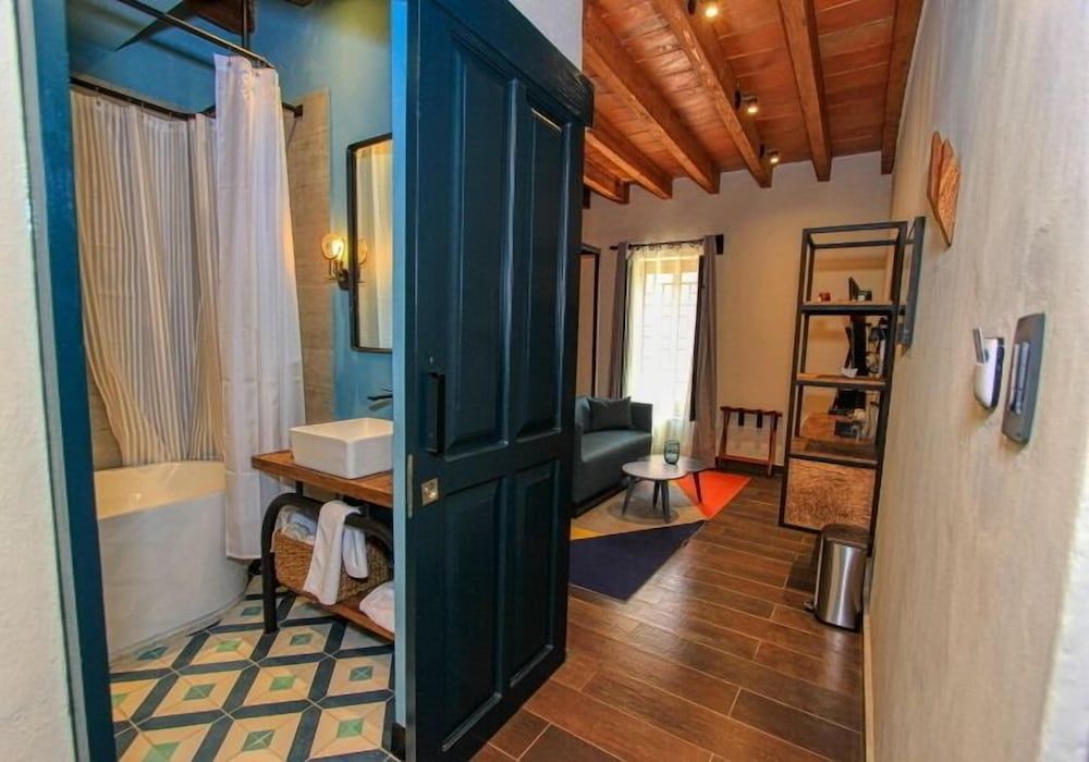 Antigua Trece Hotel Fusión Suite (11) 13