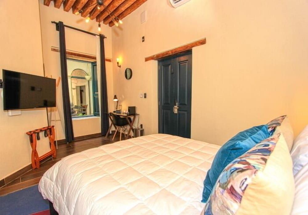 Antigua Trece Hotel Fusión Standard Queen (4) 16