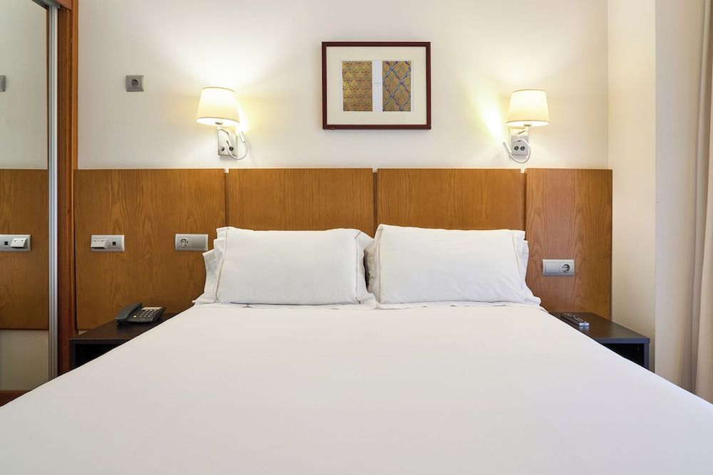 Senator Granada Hotel Economy Double Room 6