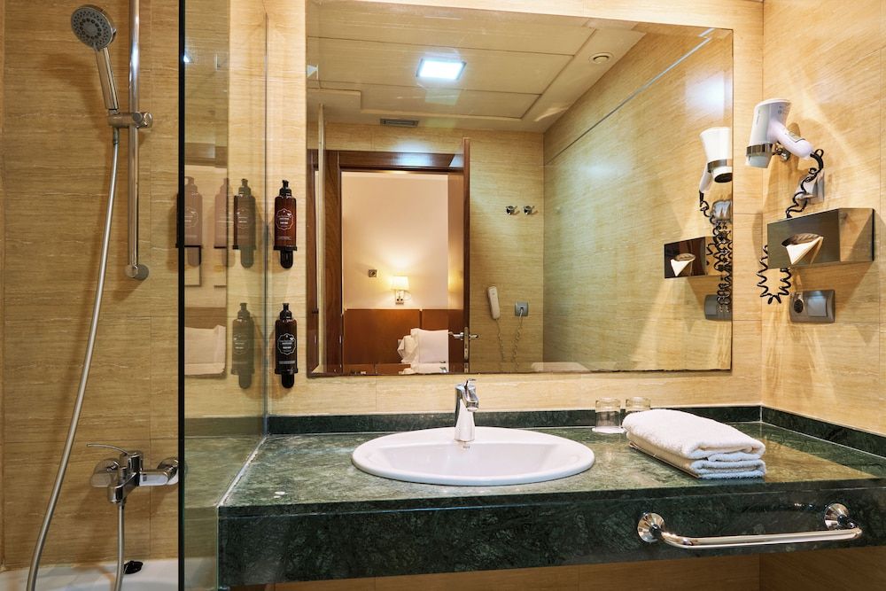 Senator Granada Hotel Economy Double Room 15