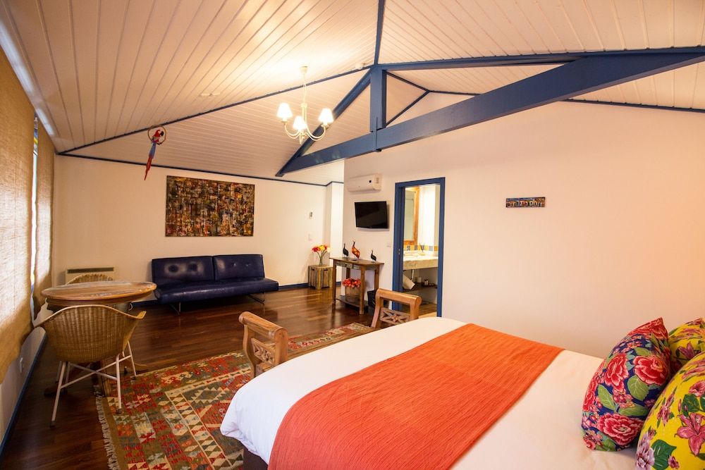 undefined Miragaia House 6