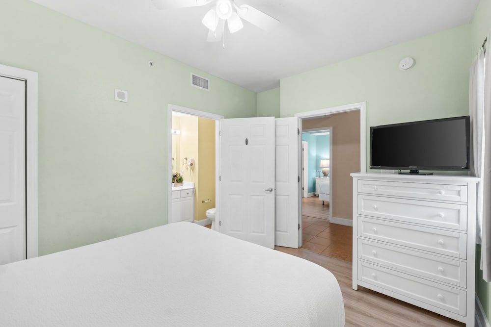 Condo, 2 Bedrooms, Ocean View (710)