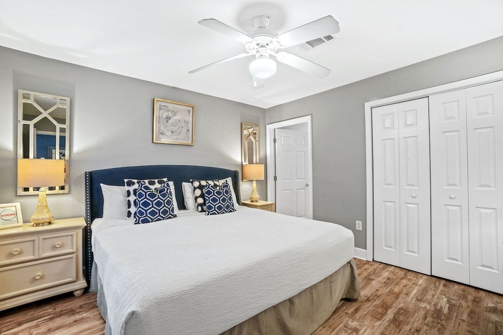 Condo, 1 Bedroom, Beachfront (606)