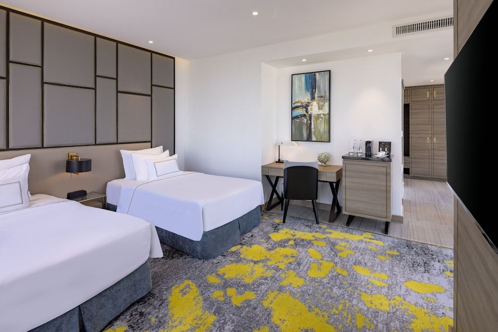 The Level Premium Room