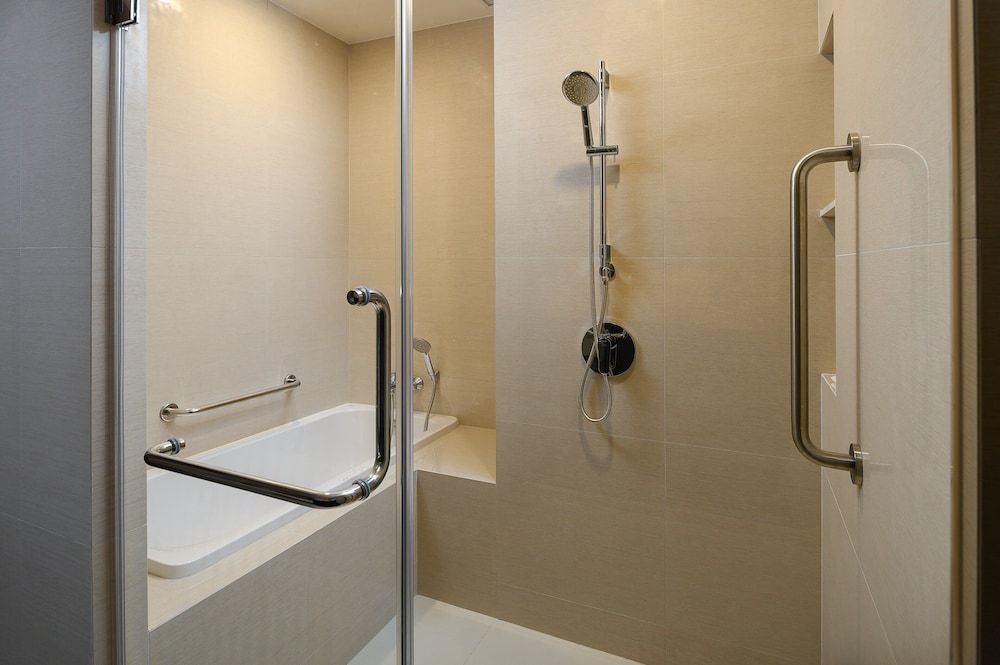 Suite, Multiple Beds