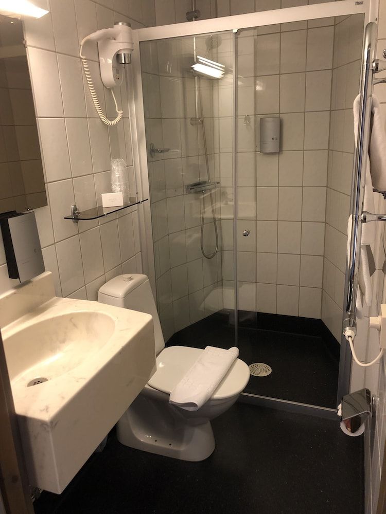 Grand Hotel Falkenberg Small Single Room 4