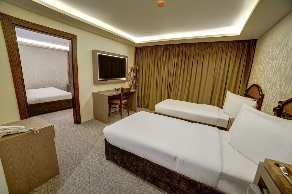 Nairoukh Hotel Aqaba Family Suite 3