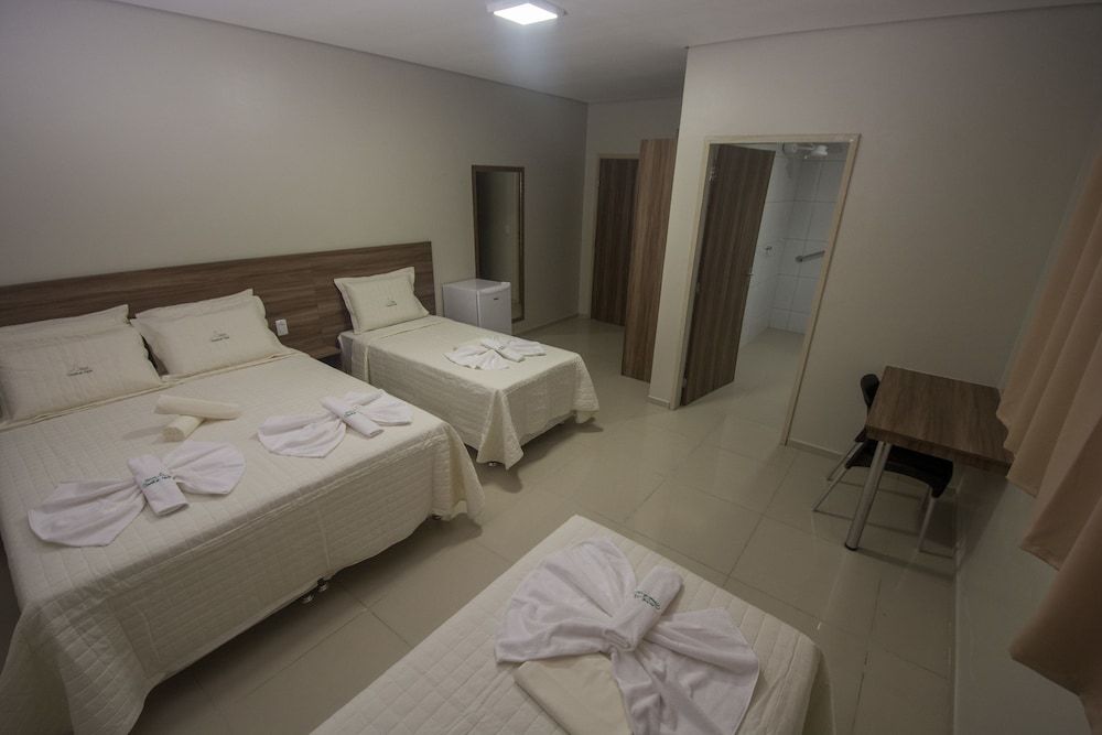 Hotel Encosta do Horto Triple Room 2