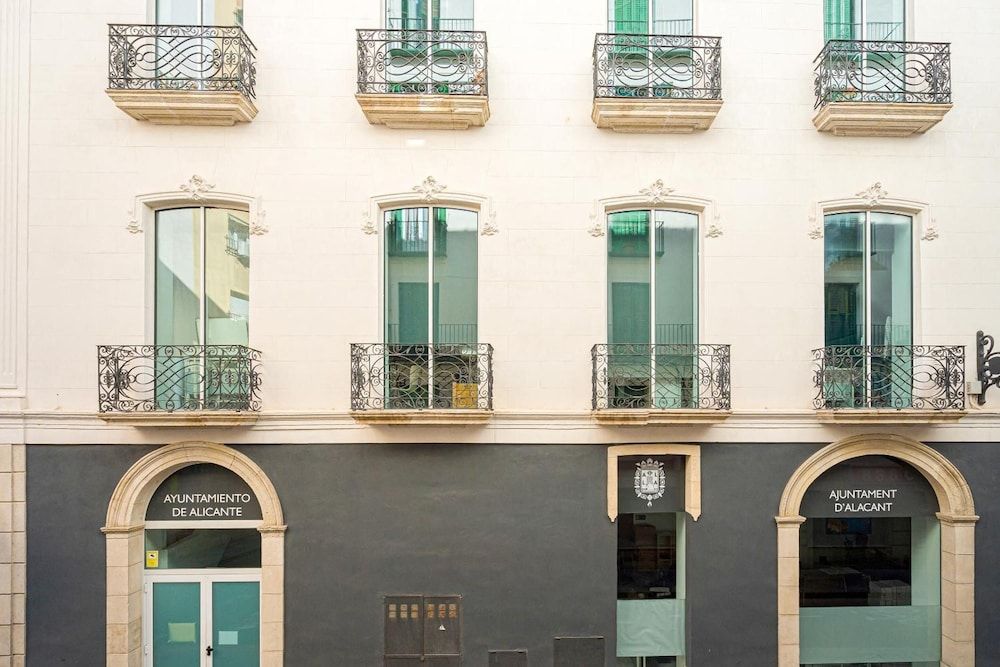 undefined Pensión Ayuntamiento 9