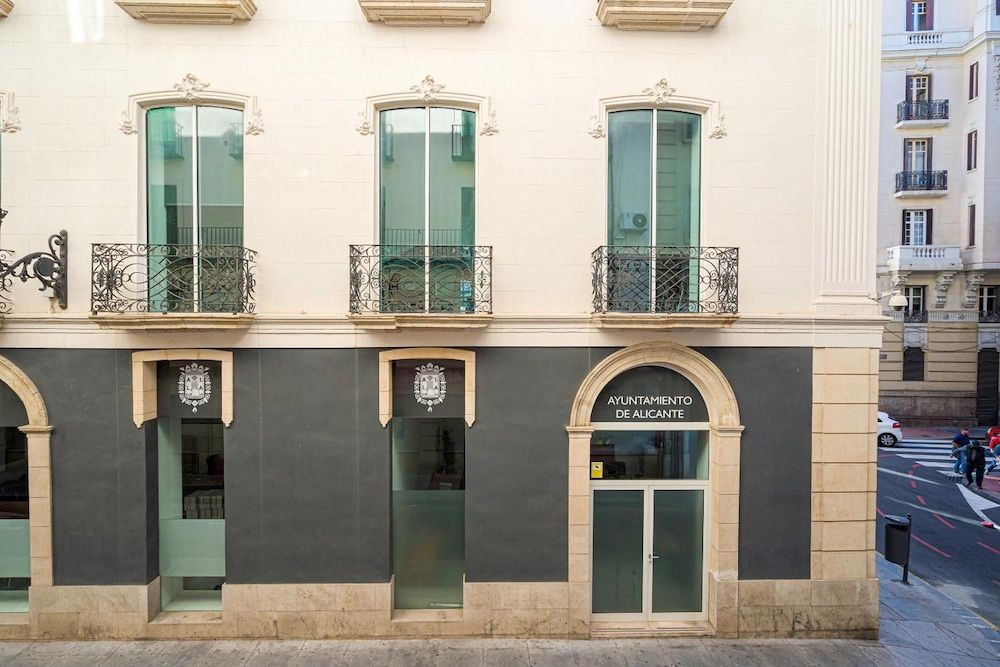 undefined Pensión Ayuntamiento 10