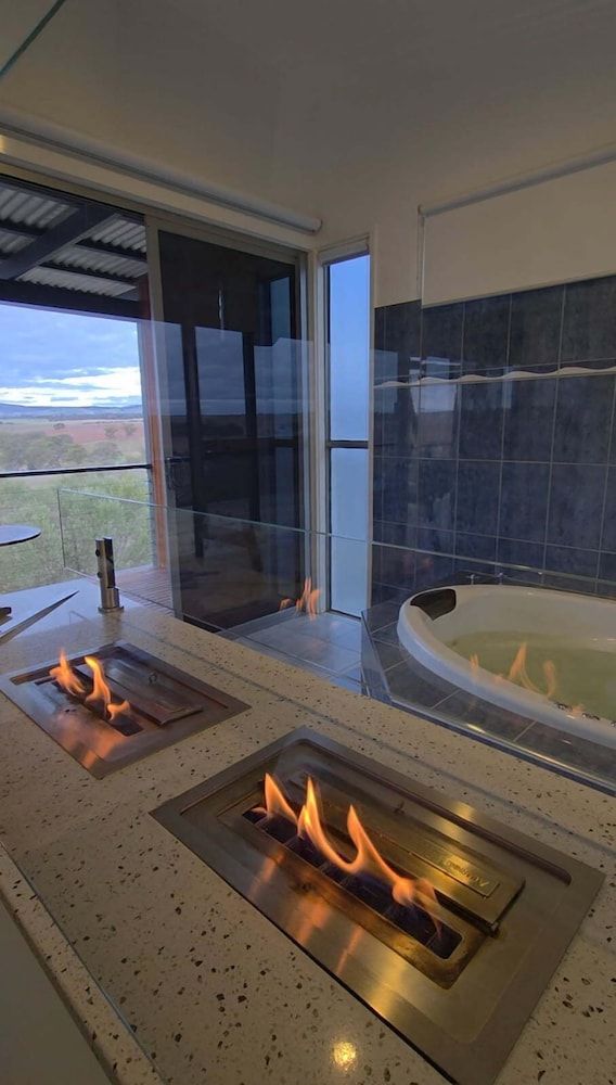 Barossa Pavilions Deluxe Villa, 1 Bedroom, Kitchen, Valley View 11