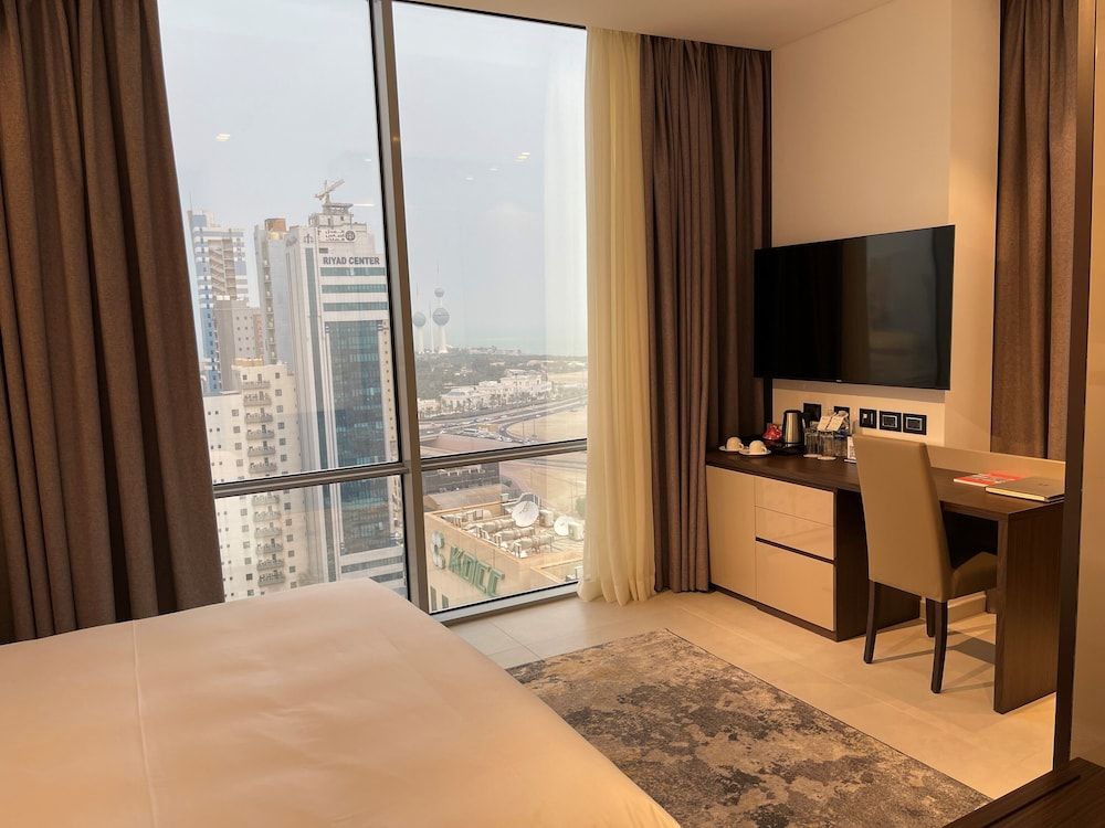 Swiss-Belinn Sharq Kuwait Superior Twin Room 9